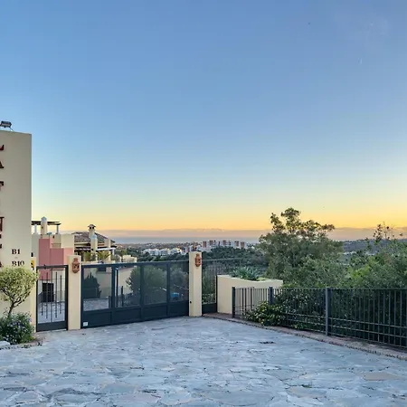 La Golfside Residency - Incredible Views Apartman Benahavís