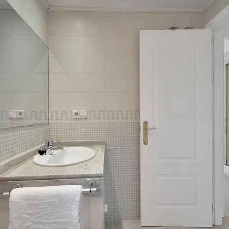 La Golfside Residency - Incredible Views Apartment