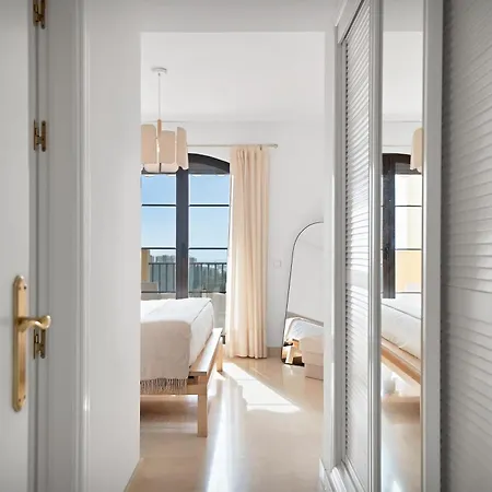 La Golfside Residency - Incredible Views Apartment *